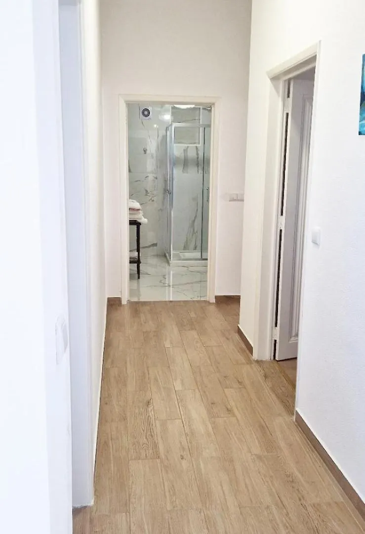 פונשל Apartamento Renovado E Luminoso A Poucos Minutos Do Centro